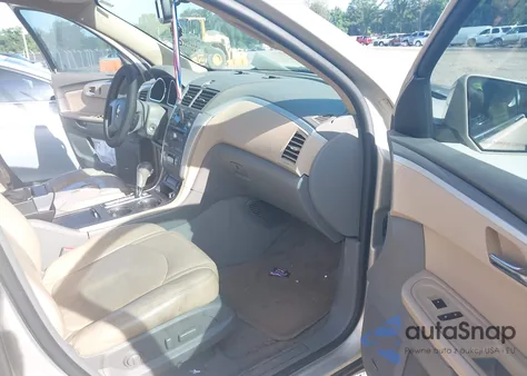 2010 Chevrolet Traverse Lt z USA, uszkodzony, nr VIN 1GNLRGED2AJ246025